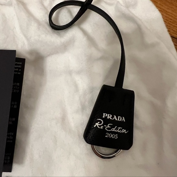 Authentic Prada Re-Edition 2005 Re-Nylon Bag - Picture 11 of 11